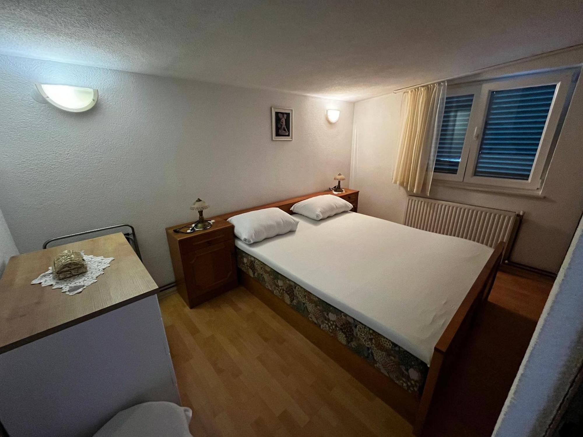 Apartment And Rooms Ruza Trogir Eksteriør billede