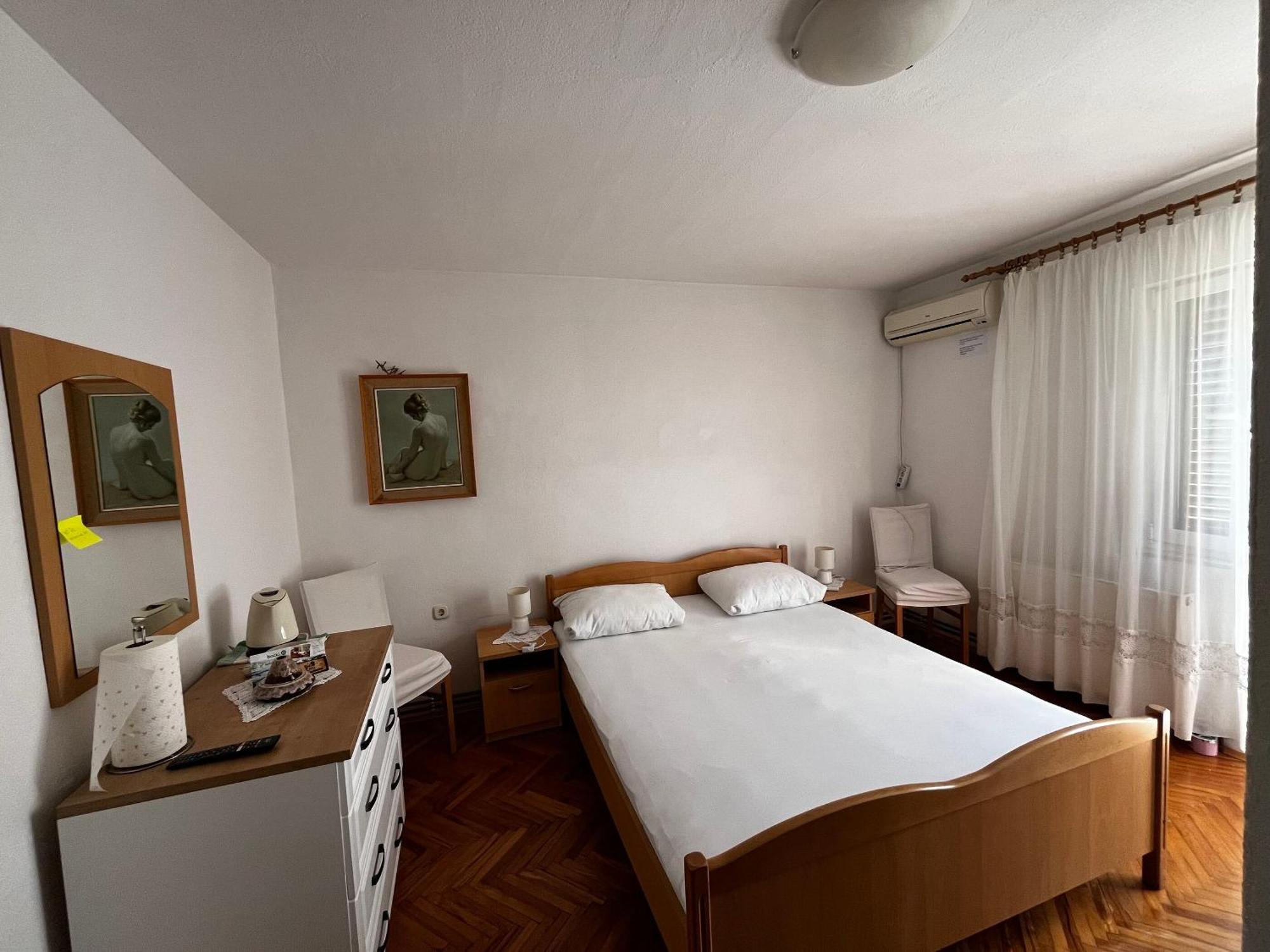 Apartment And Rooms Ruza Trogir Eksteriør billede
